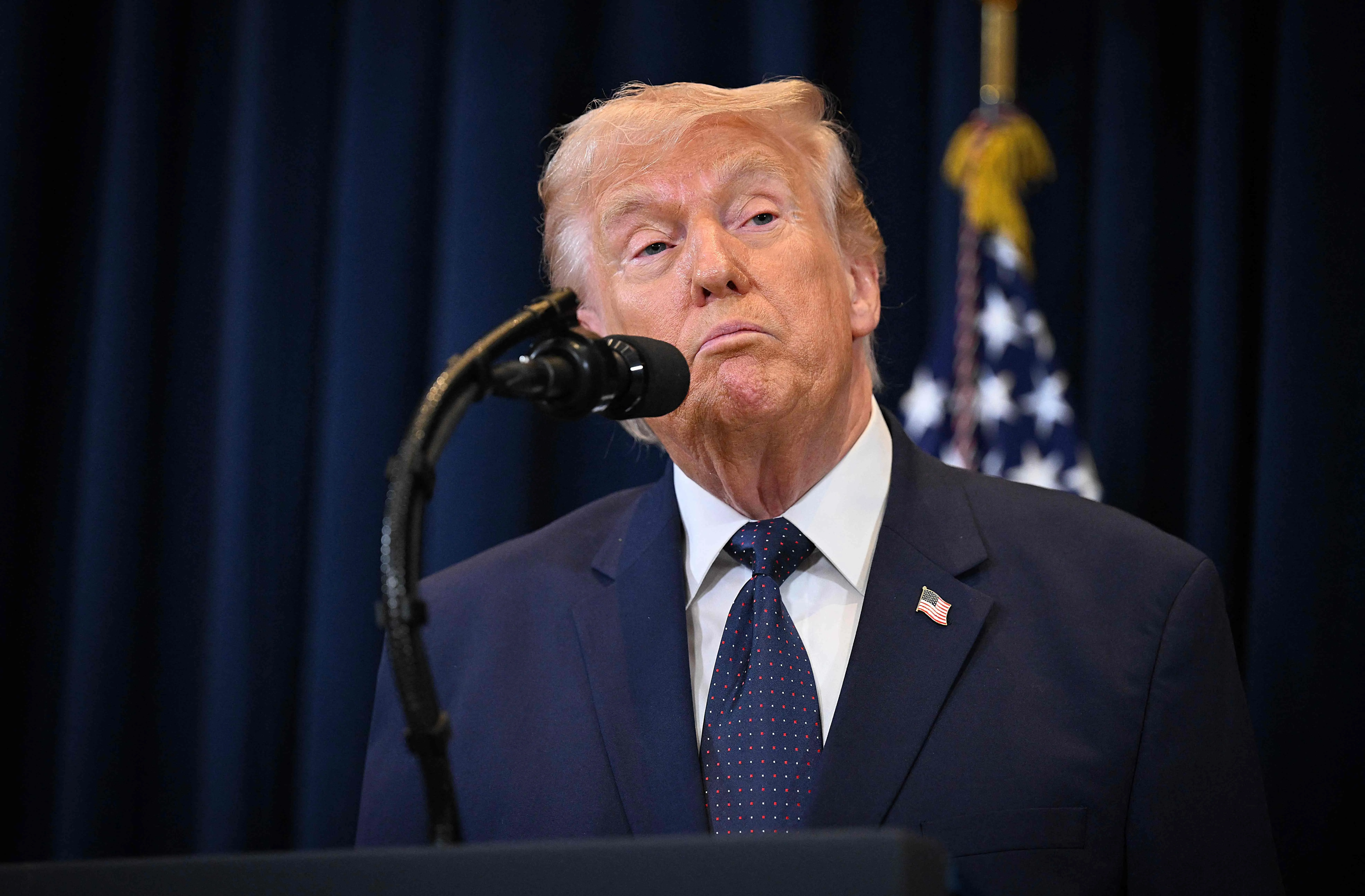 Trump diz que Irã 'quer muito fechar acordo', mas teme retaliação 'do próprio povo'