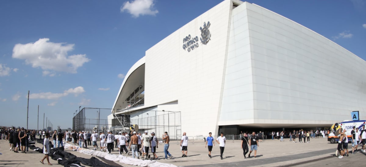 Corinthians avalia ofertas de tiqueteiras por bilheterias e sócio-torcedor; veja valores e detalhes