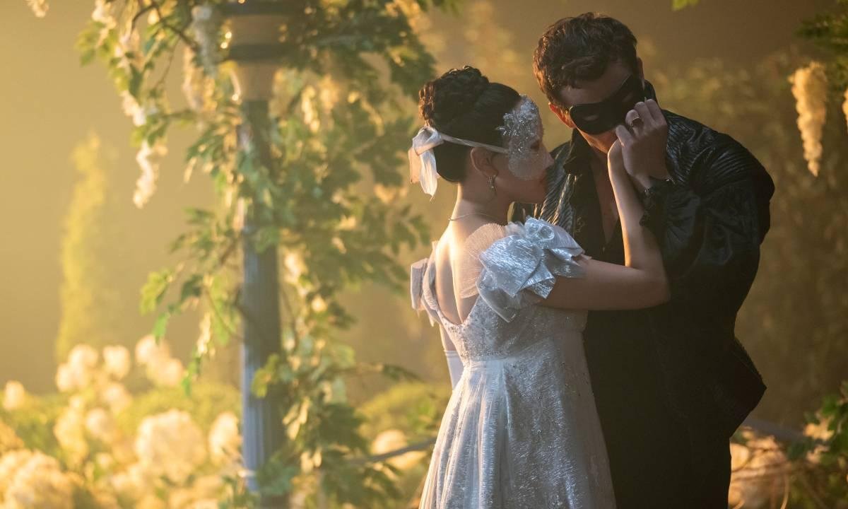 Teaser inédito de Bridgerton tem cena quente entre protagonistas: veja