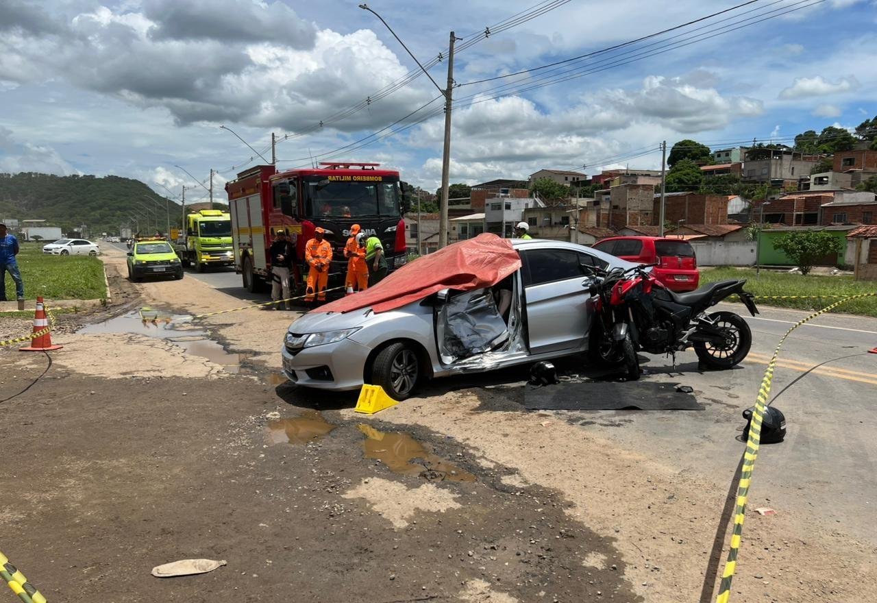 Idoso morre e dois homens ficam feridos em acidente na BR-116, em MG | G1