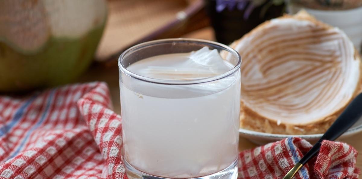 5 alimentos que eliminam toxinas, têm efeito detox e desincham o corpo