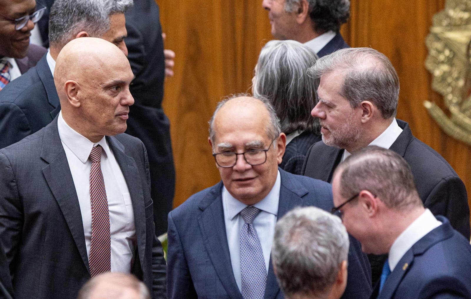 STF e Master: Toffoli está nas mãos da CPI; Moraes depende de Mendonça