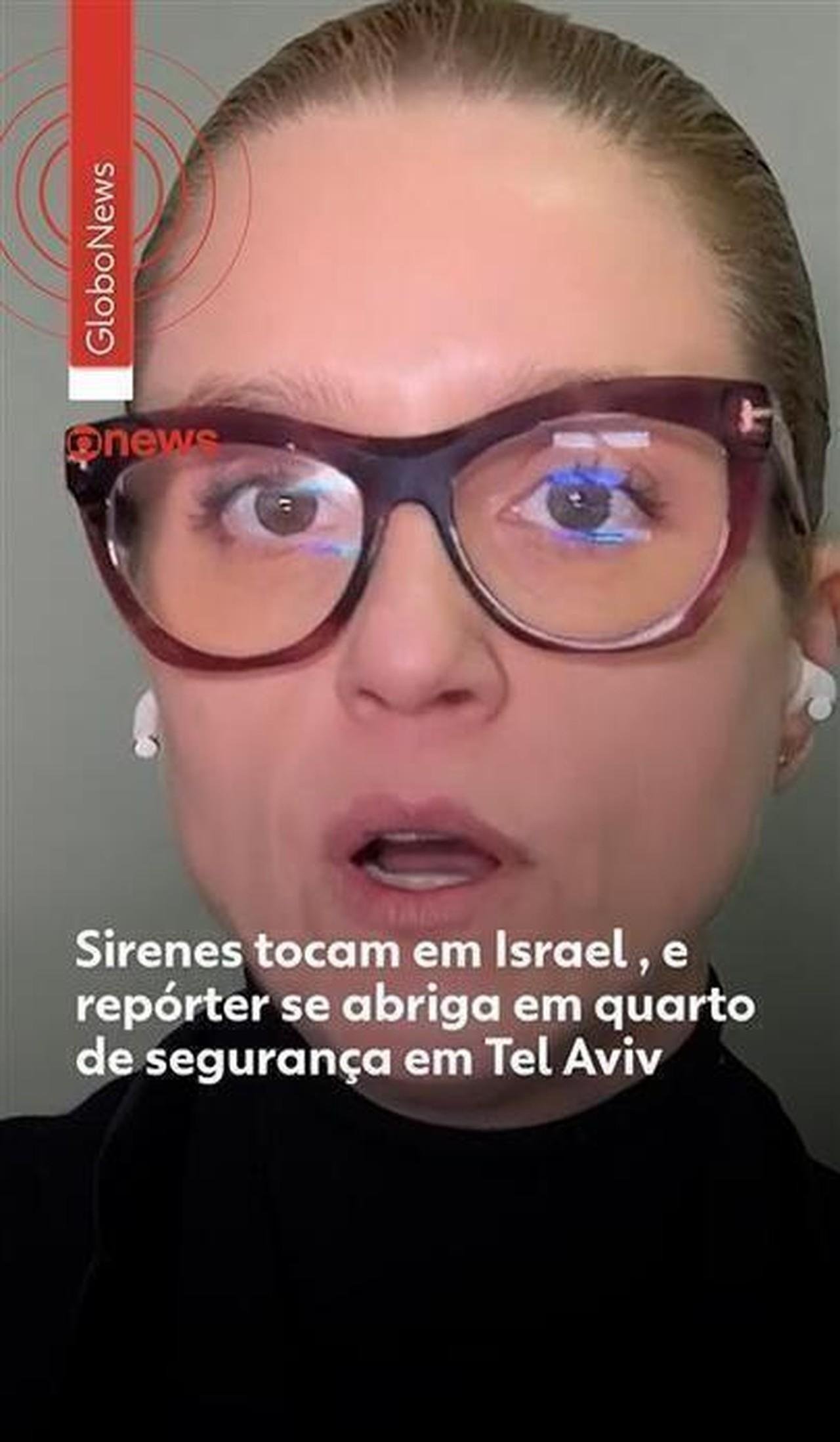 VÍDEO: repórter se abriga em quarto de segurança em Tel Aviv após alertas de segurança | G1