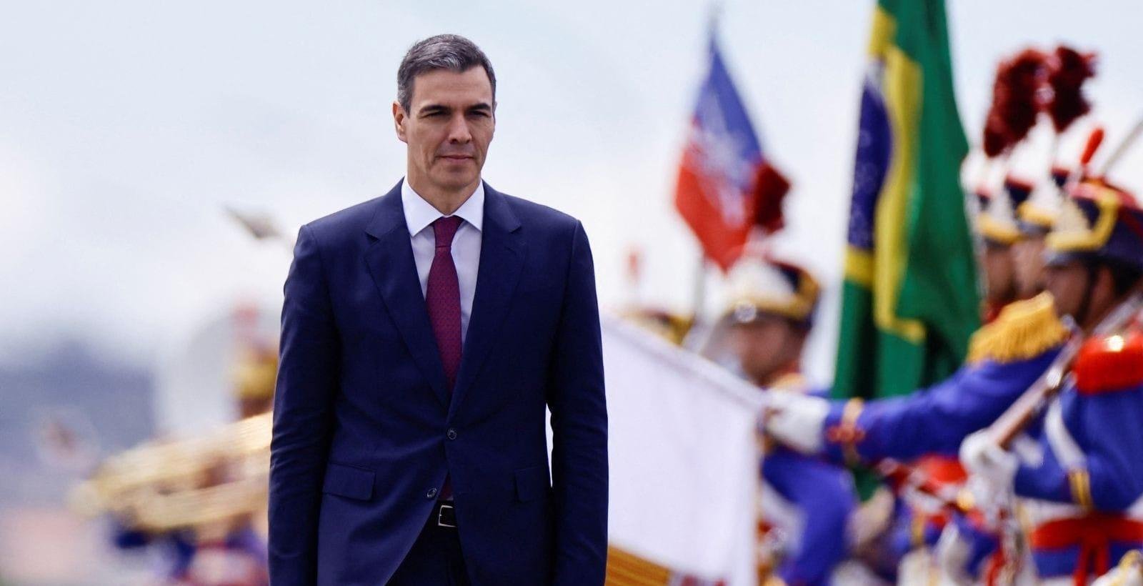 Espanha acusa Trump de jogar roleta russa com destino de milhões de pessoas