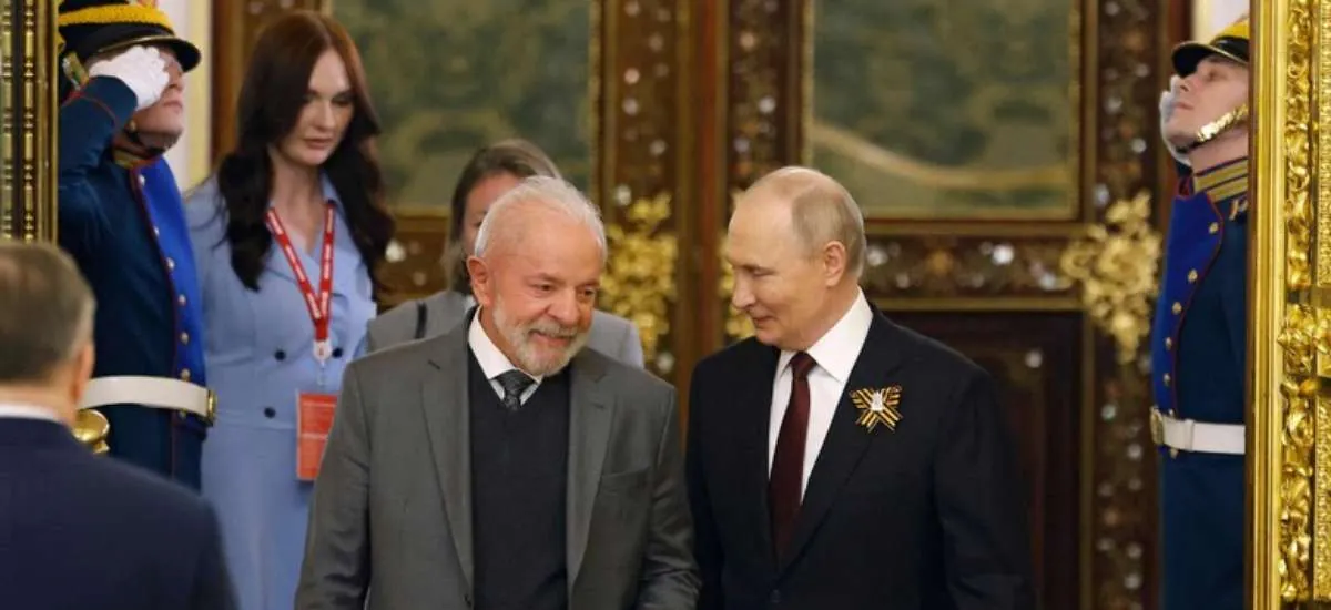 Putin agradece a Lula por buscar solução para guerra na Ucrânia