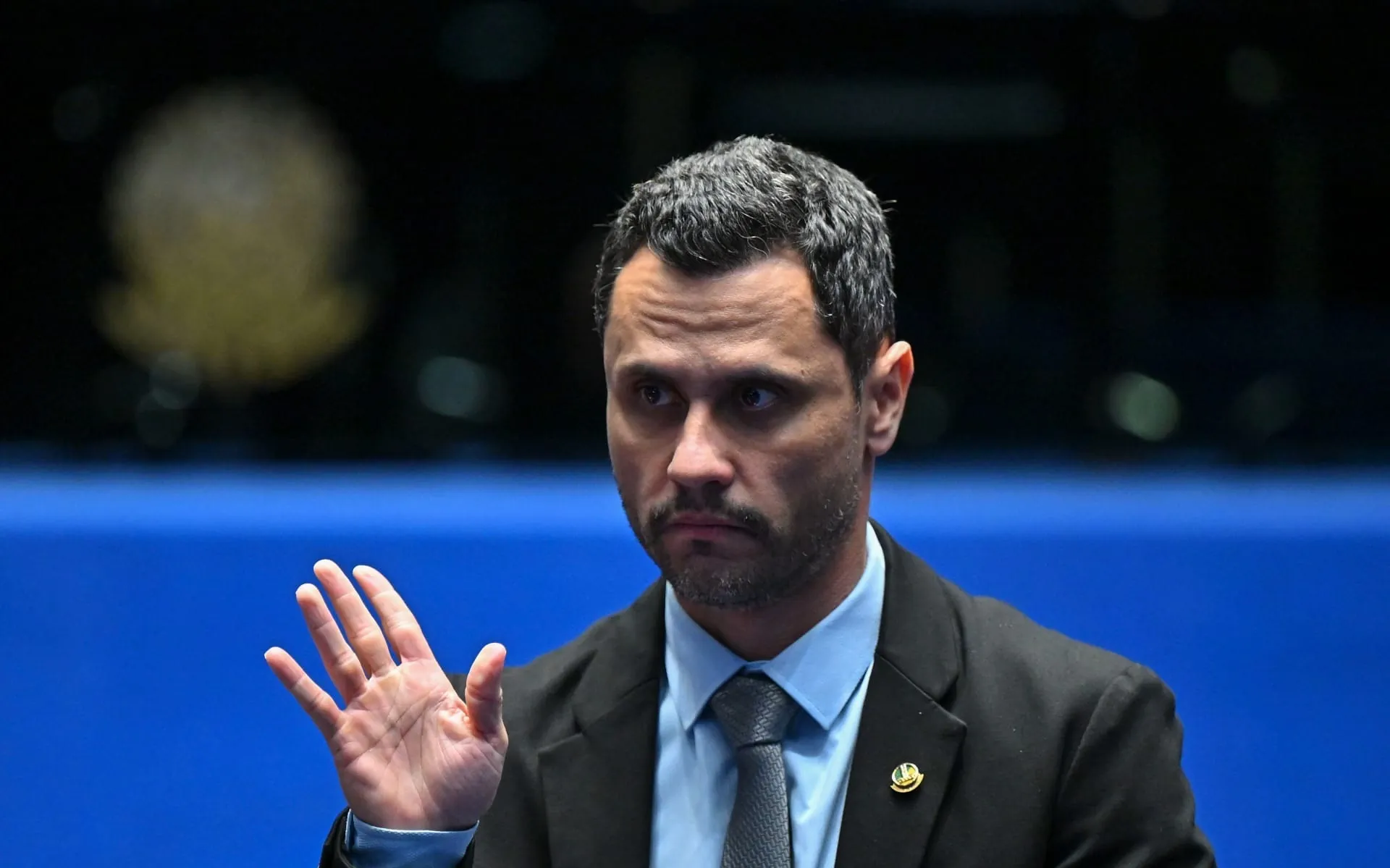 Cleitinho recua e pede para disputar governo de MG: "Quem nunca errou?"