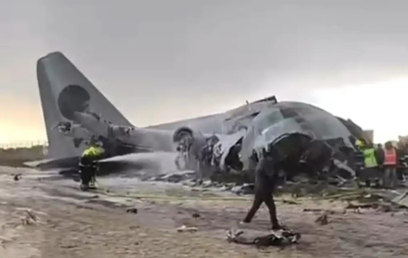 Avião da Força Aérea que caiu na Bolívia estava carregado de dinheiro