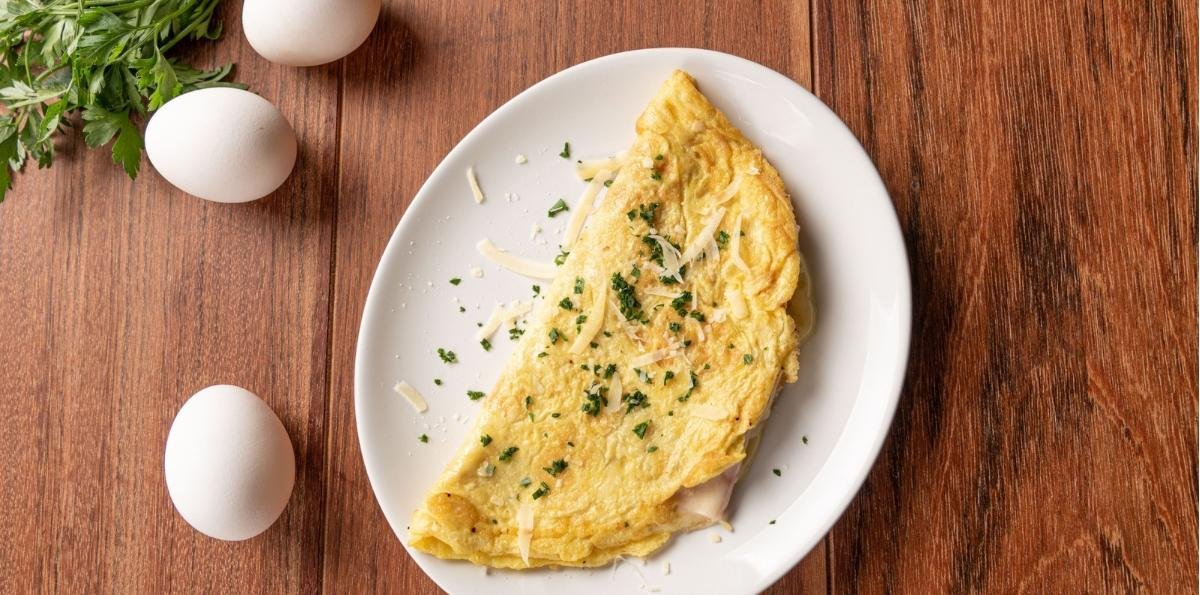 Omelete: receita com dois ingredientes faz bem ao pâncreas e emagrece