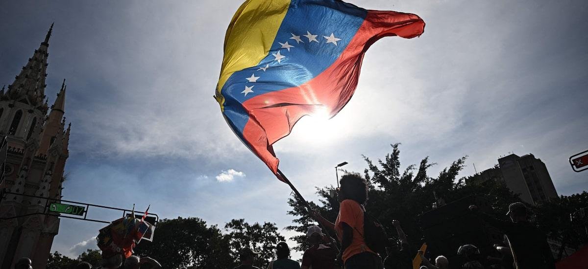 Ataque dos EUA à Venezuela expõe divisão na América do Sul; veja como cada governo se posicionou