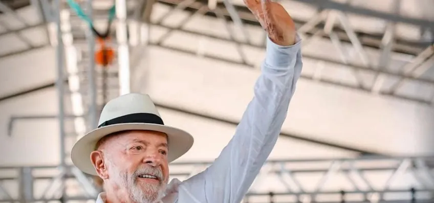 Novo aciona TCU para barrar R$ 763 milhões em publicidade do governo Lula