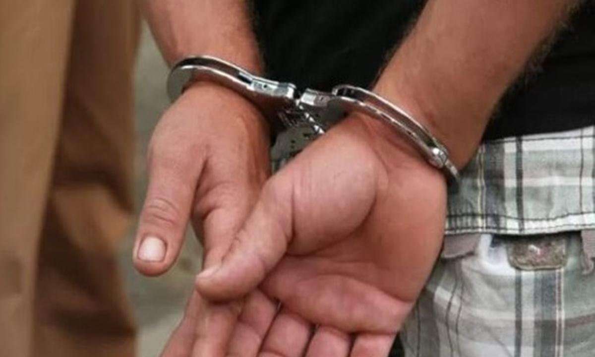 Homem mata mulher com fio de telefone e leva corpo à UPA: "Suicídio"