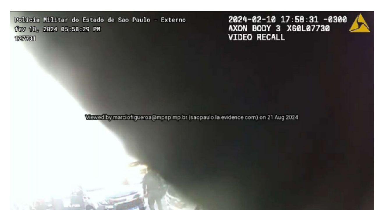 Ao absolver suspeitos de tráfico, juíza diz que nova bodycam é inútil