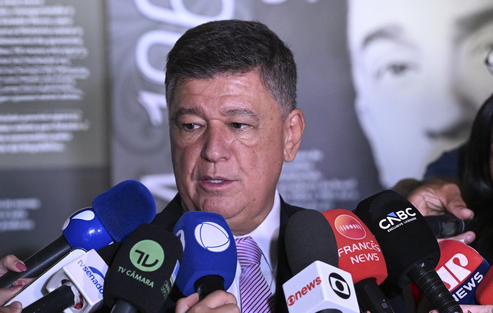 CPMI do INSS: presidente diz que PF está filtrando documentos sigilosos sobre Vorcaro e Banco Master | G1