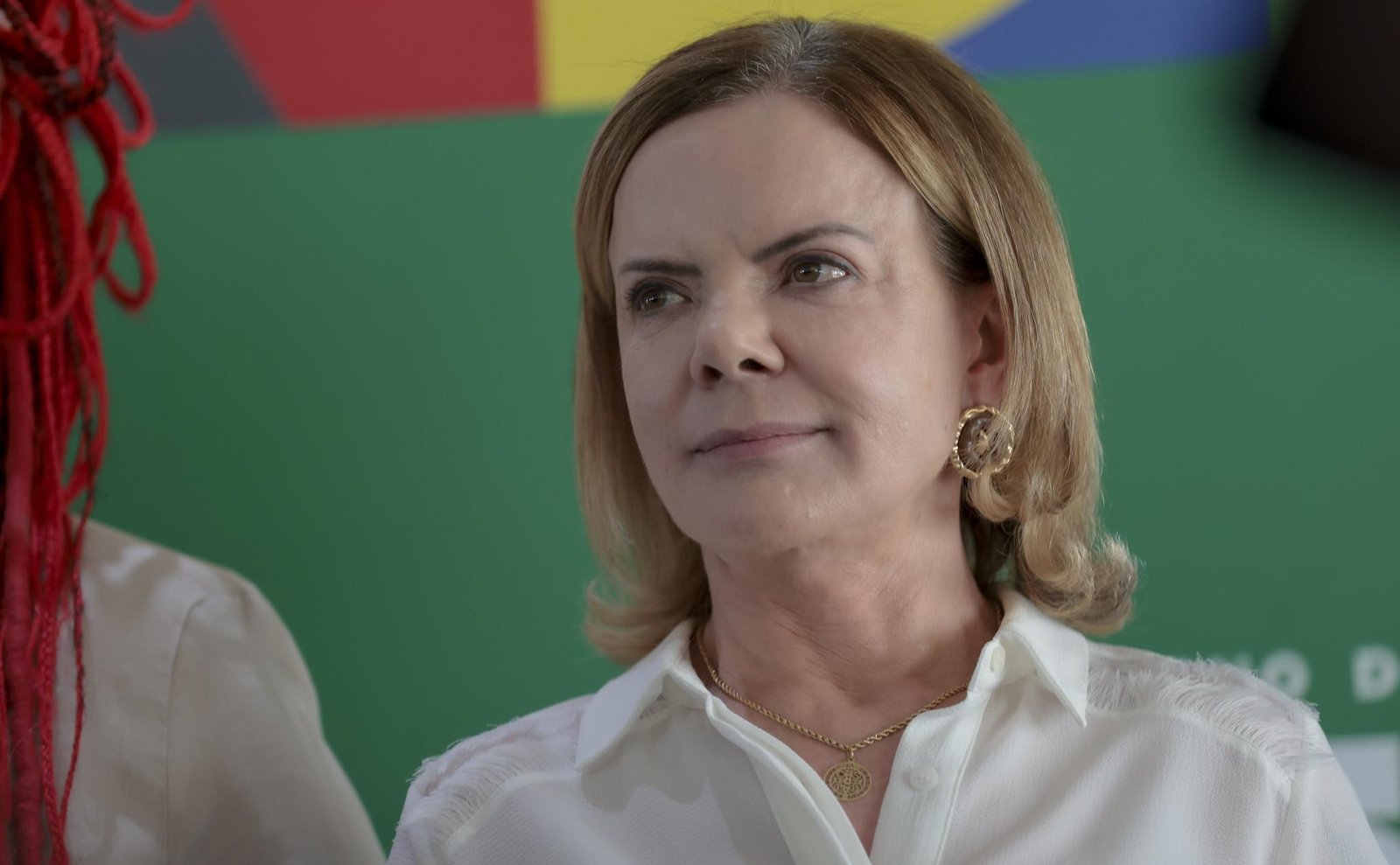 Ministros de Lula negam acordo com Motta para penduricalho extrateto