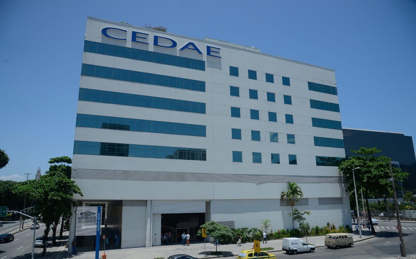 Impasse entre Cedae e Águas do Rio sobre desconto pode gerar multa