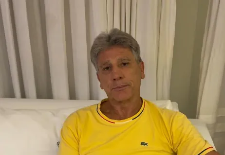 Em casa por suspensão da Conmebol, Renato Gaúcho avalia vitória do Vasco na Sul-Americana: 'Grande partida'