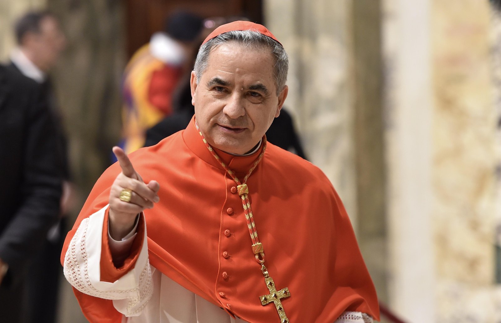 'Julgamento do século' no Vaticano é retomado após crise com promotores, acusados de 'condutas questionáveis' | G1