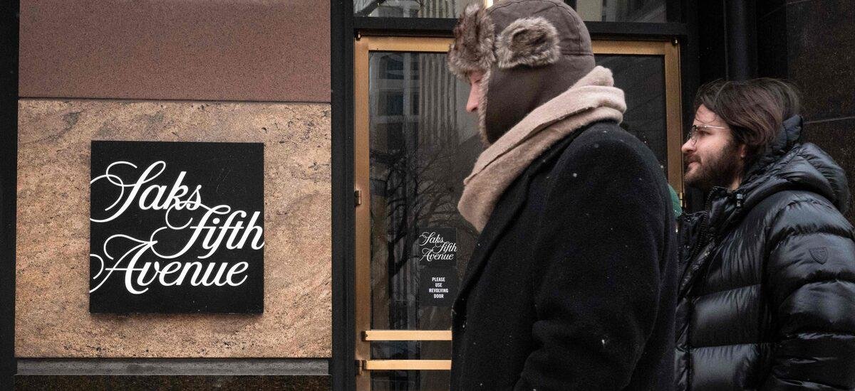 Varejista de luxo, Saks Global entra com pedido de falência