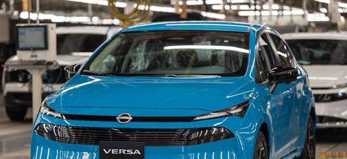 Nissan Versa muda e estreia no Brasil ainda em 2026