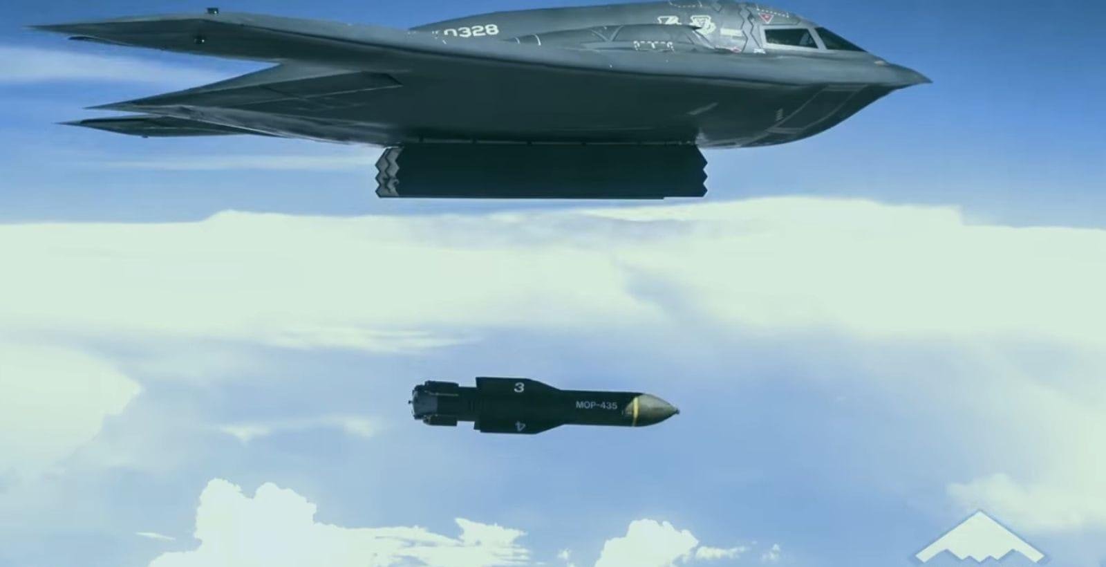 O que é uma bomba destruidora de bunker?