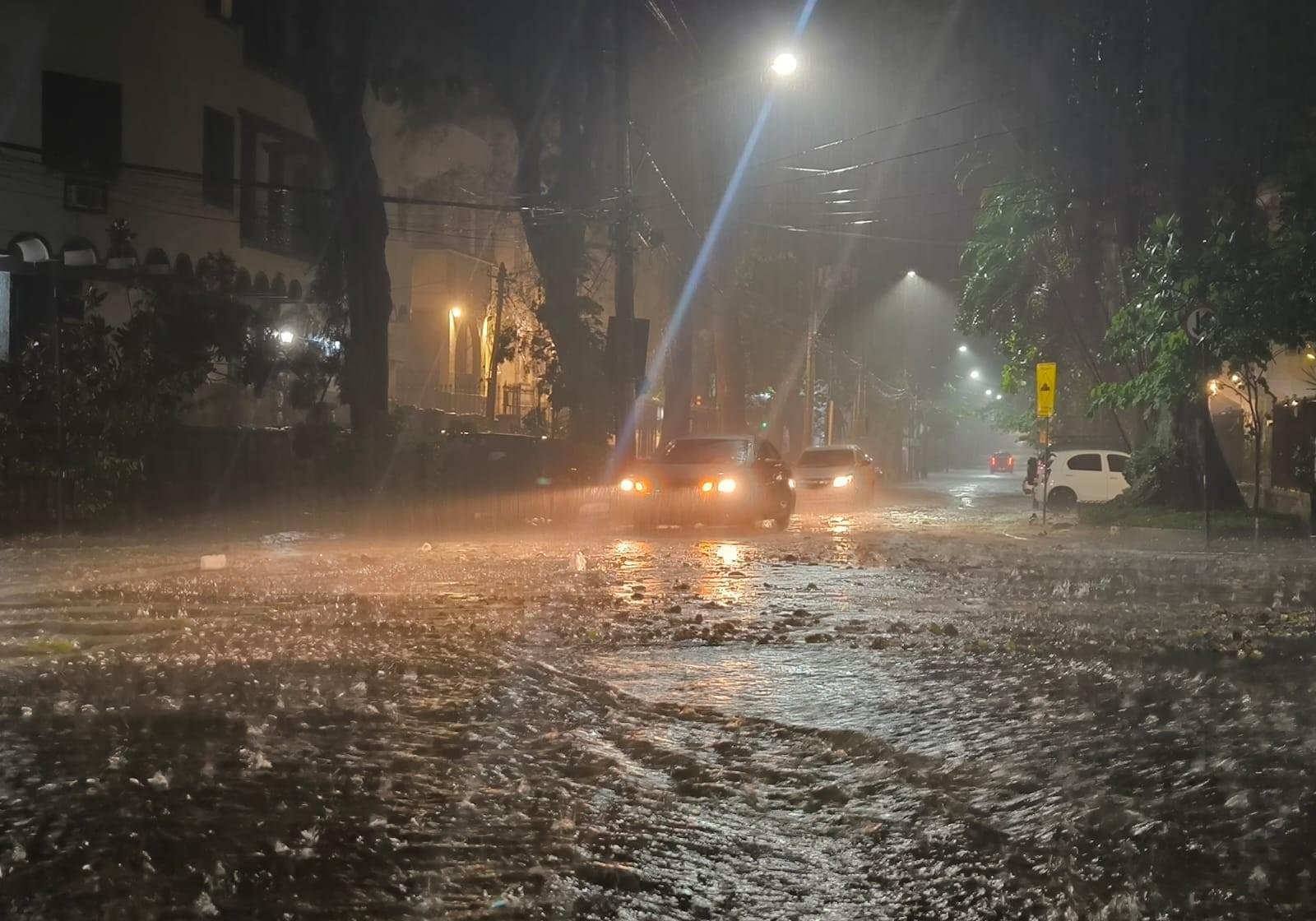 Fevereiro registra recorde de chuva no Rio e volume fica quase três vezes acima da média