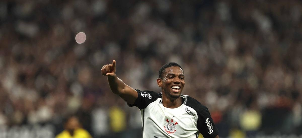 Corinthians deve desistir de vender André após críticas de Dorival Júnior