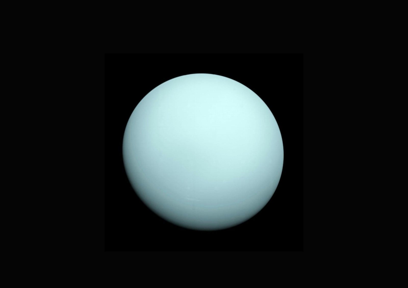 Urano retrógrado em Touro revela desafios financeiros