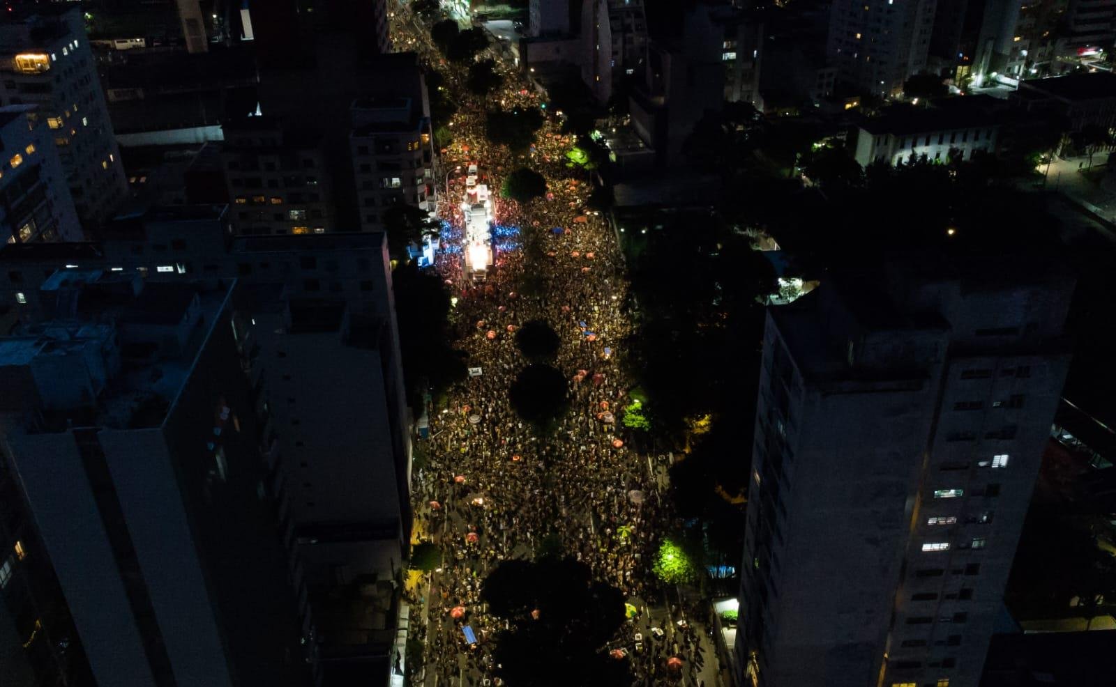 SP abre exceção e dois megablocos tocarão até mais tarde. Saiba quais