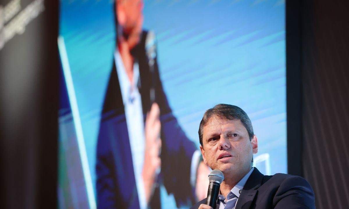 A aposta de Tarcísio sobre Ratinho Jr. para as eleições de 2026