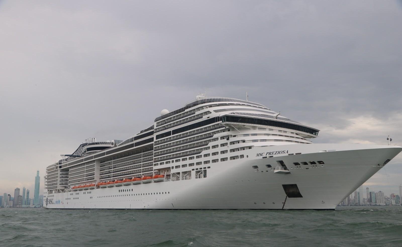 Balneário Camboriú estreia 1° píer alfandegado da América do Sul | G1