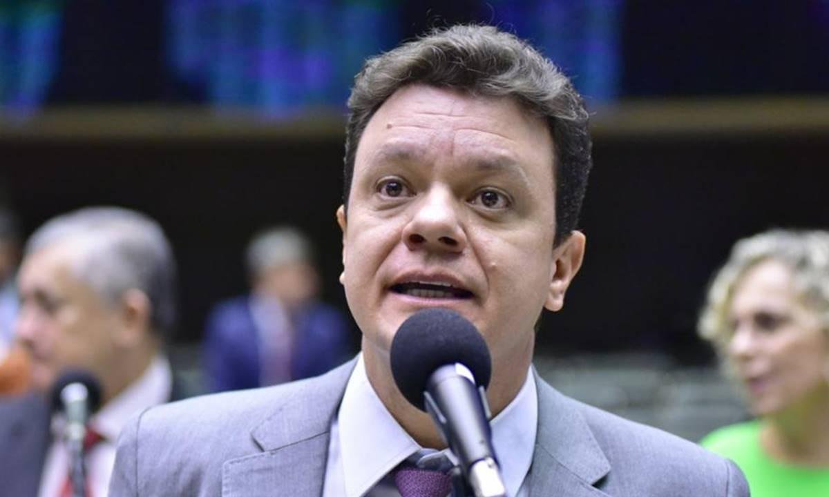 O jantar do candidato do PT ao TCU com líderes da Câmara