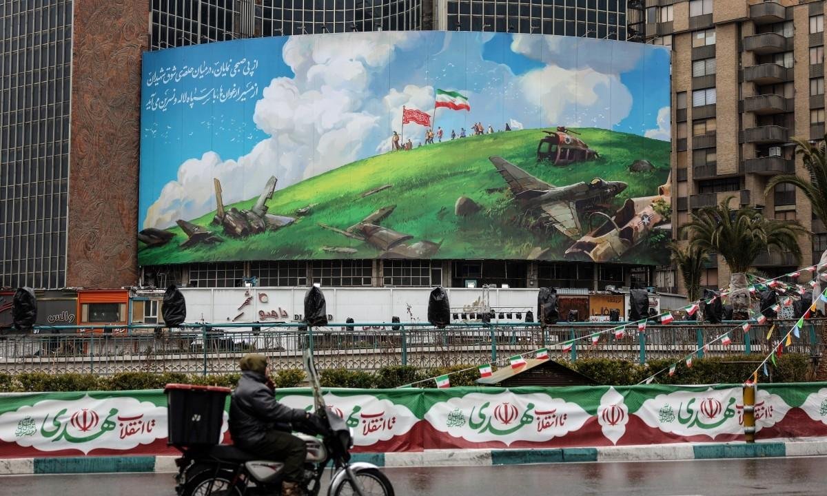 Irã autoriza mulheres a tirar carteira para motocicleta | G1