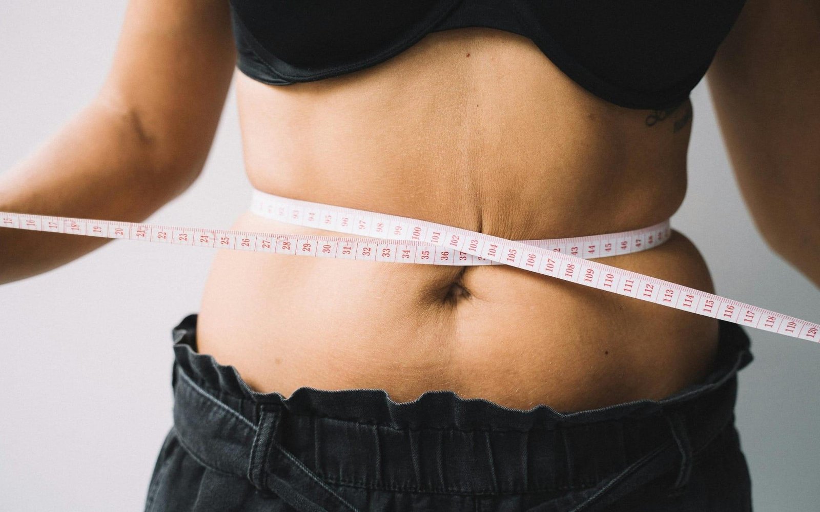 Canetas emagrecedoras: busca por tirzepatida manipulada dispara e preocupa