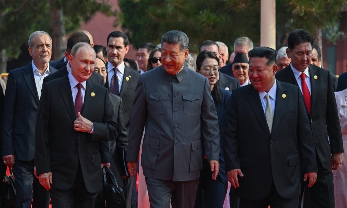 Em ligação com Xi, Putin diz que aliança é fator de estabilidade