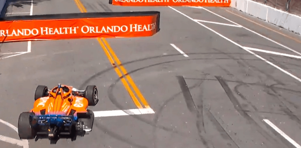 Indy: Scott Dixon perde o pneu em St. Petersburg e deixa prova