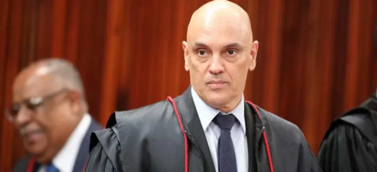 Moraes fará hoje primeiro pronunciamento desde vazamento de conversas com Vorcaro e agravamento de crise no STF