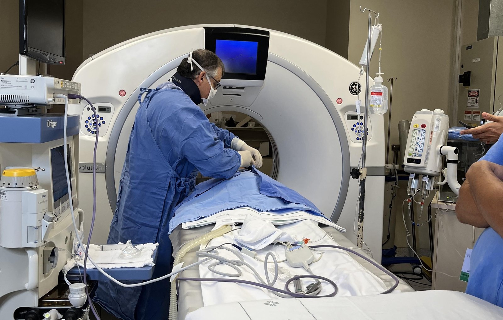 Bebê brasileiro é primeiro paciente em teste de terapia gênica contra atrofia muscular espinhal