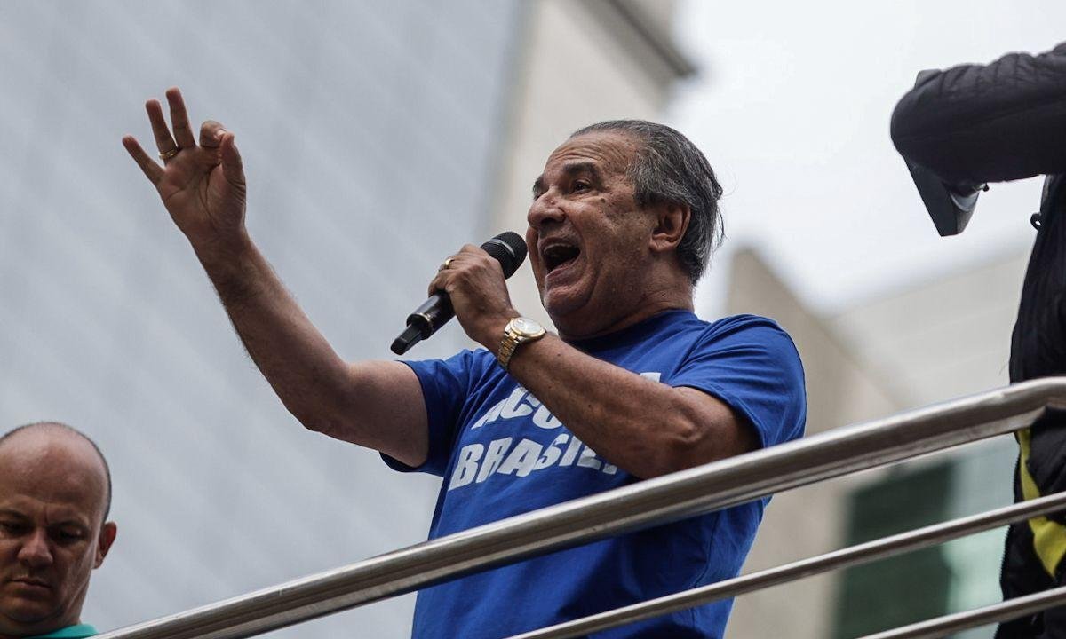 Flávio e Malafaia conversam antes de ato em SP e acertam diferenças