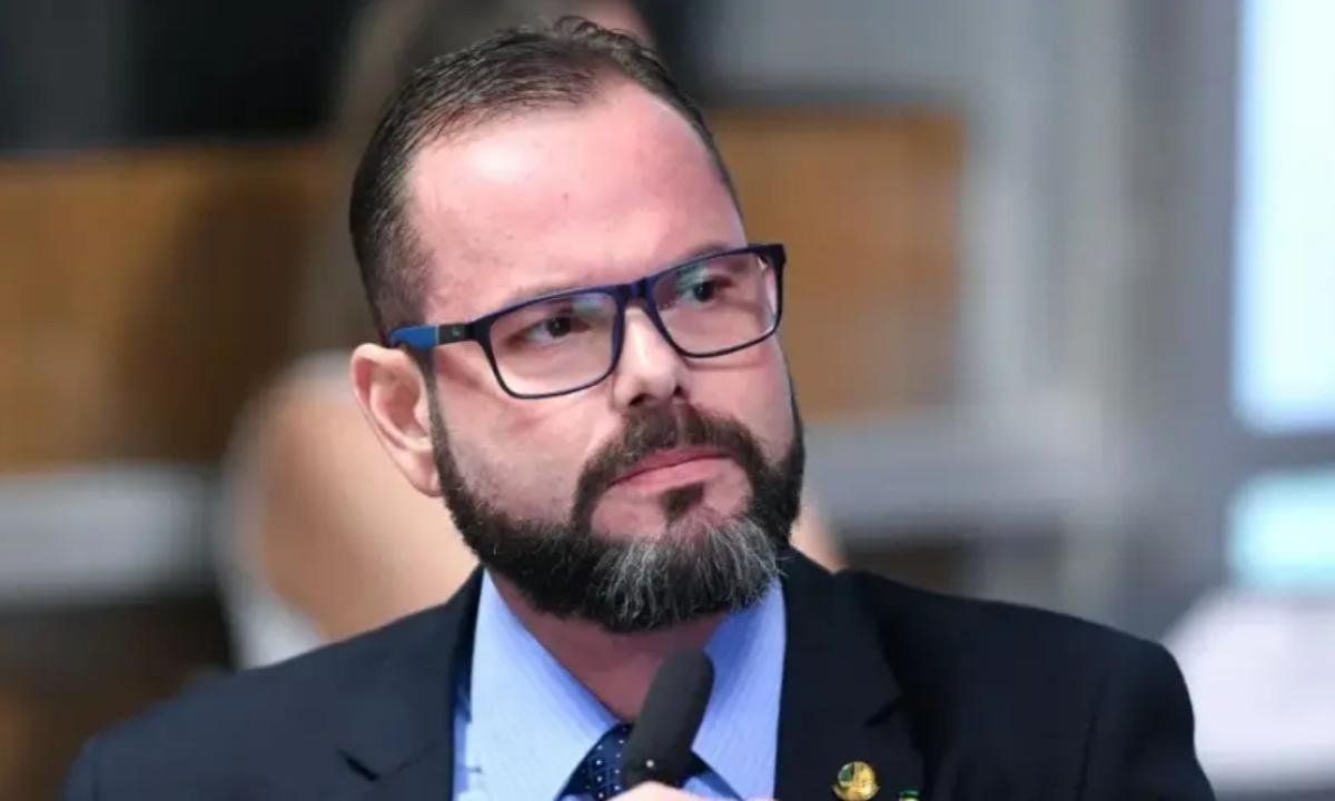 TSE adia julgamento que pode cassar mandato do senador Jorge Seif