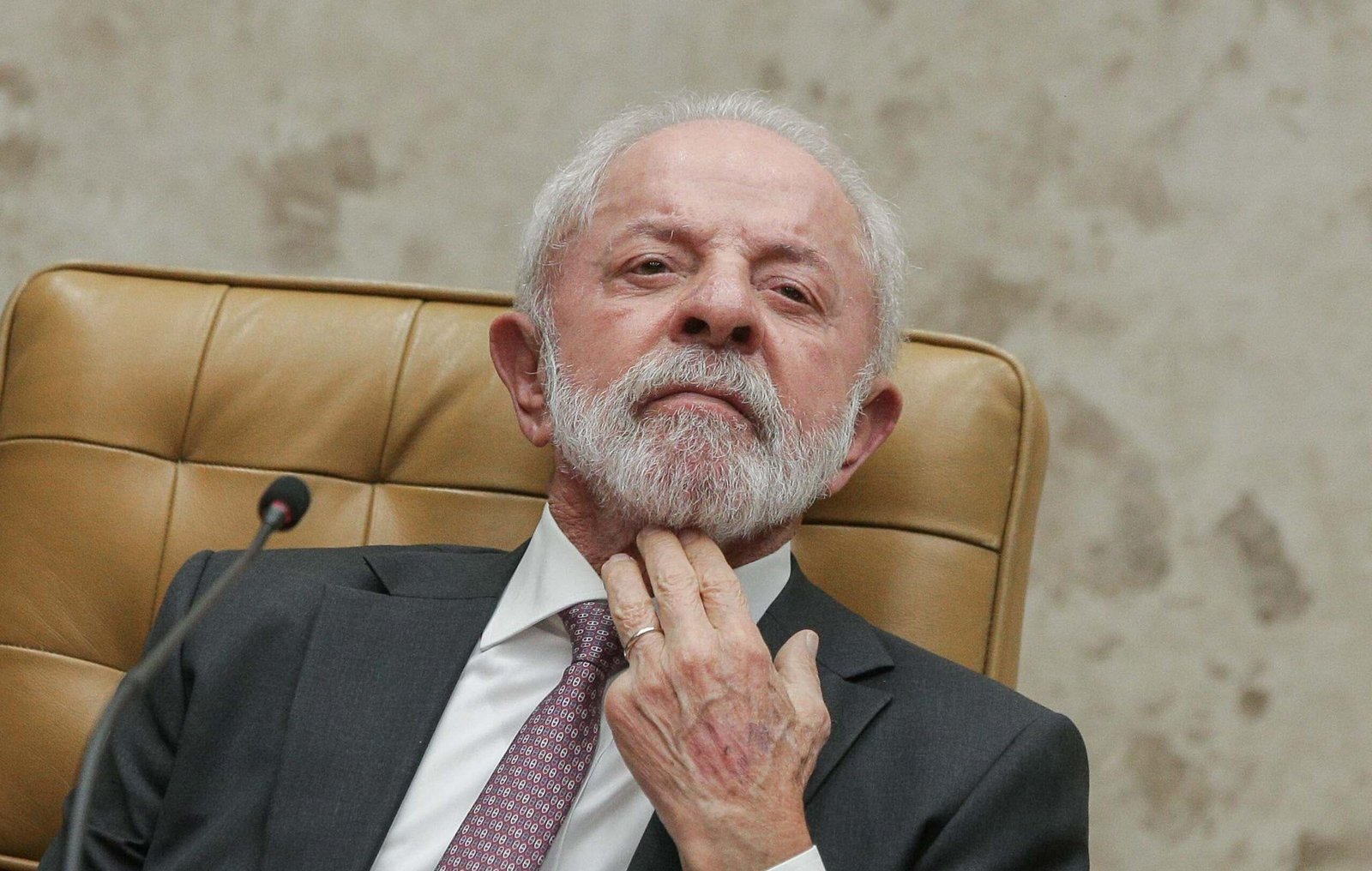 Secom exibirá vídeo de homens em ato de Lula contra violência à mulher