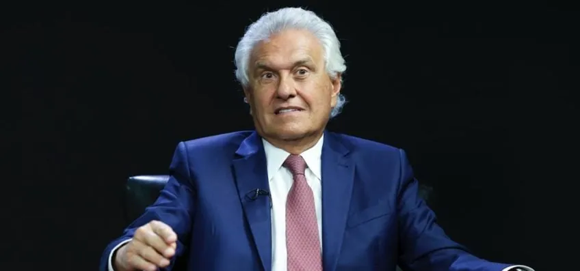 Caiado ironiza Flávio depois leitura de carta de Bolsonaro