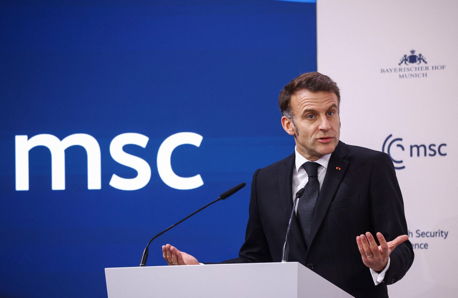 França anuncia aumento de arsenal nuclear para proteger Europa em meio a guerras na Ucrânia e no Irã | G1