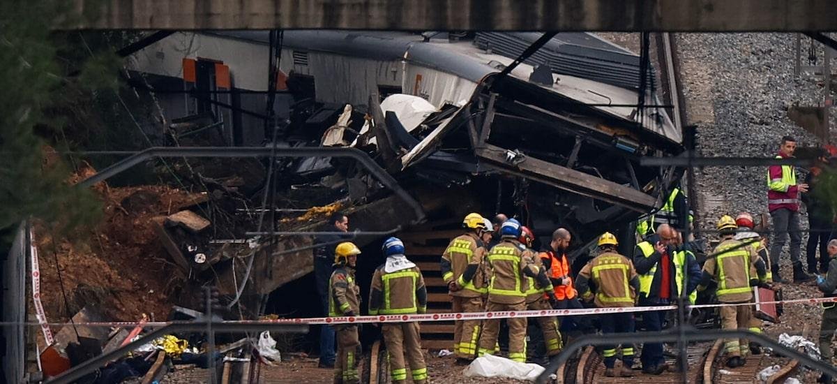 Serviço de trens de curta distância é retomado gradualmente na Catalunha após acidente fatal