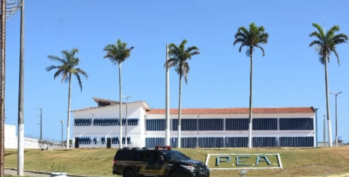 Polícia procura por 11 detentos que fugiram de presídio no RN