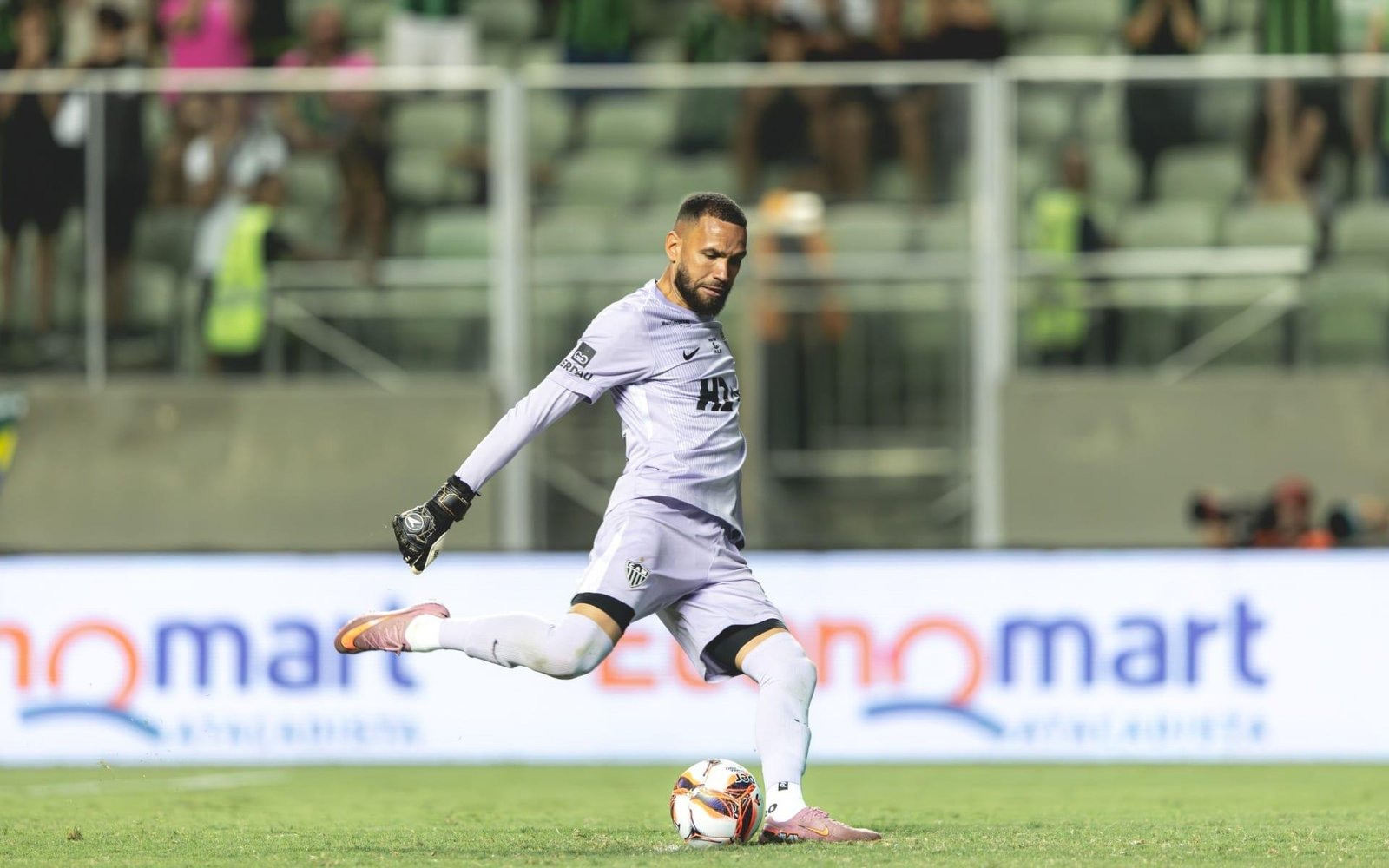 Nos pênaltis, Atlético-MG vence o América-MG e vai à final do estadual