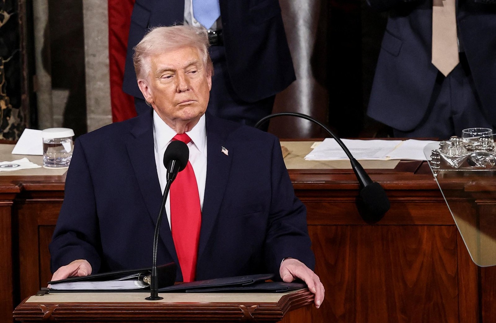 Trump manda governo dos EUA deixar de usar IA rival do ChatGPT | G1