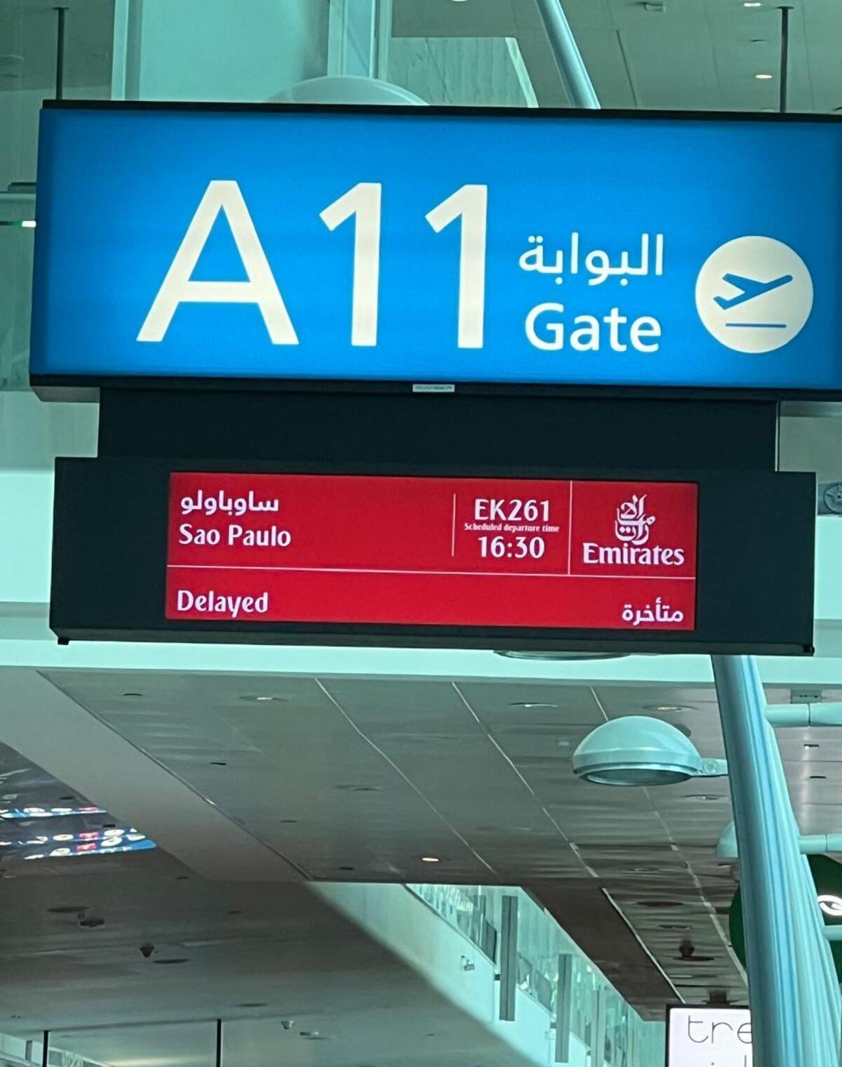 Em meio à retaliação do Irã, aeroporto de Dubai é atingido em ataque