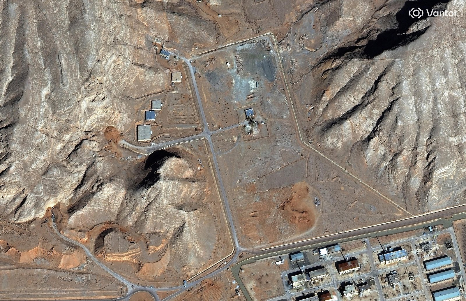 Urânio enriquecido do Irã está embaixo de instalação bombardeada | G1