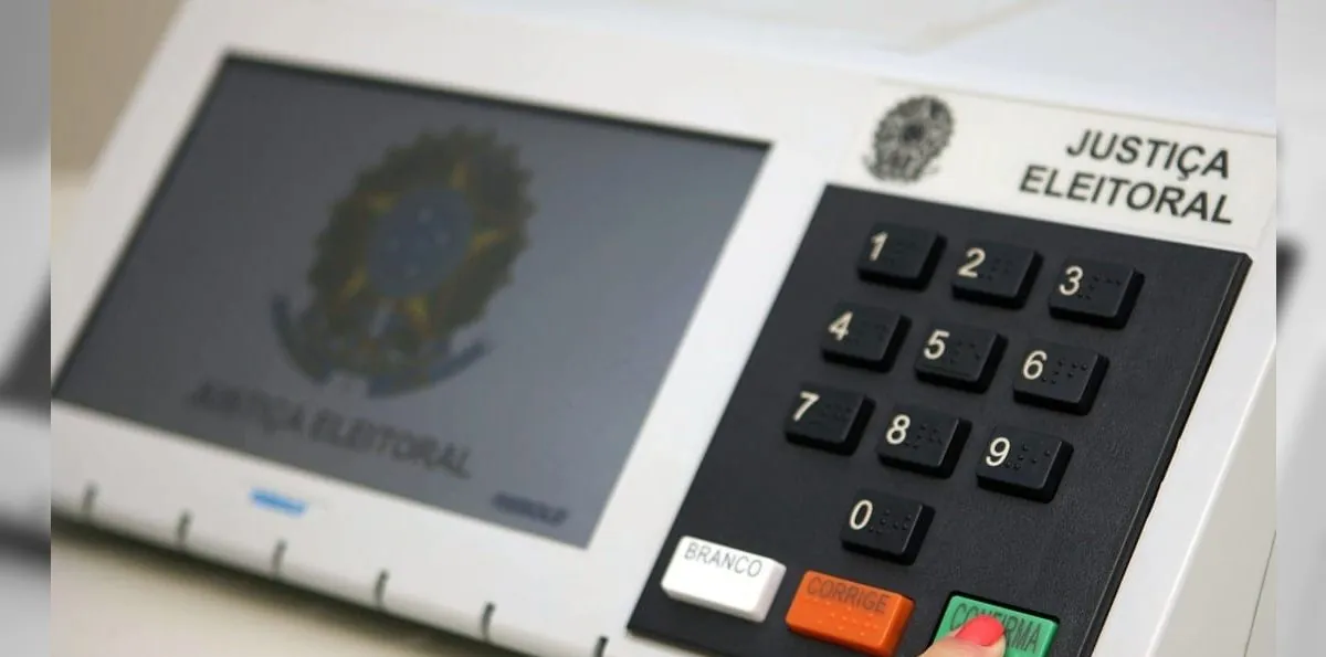 Empatados, Marília Arraes e Humberto Costa lideram corrida ao Senado em PE
