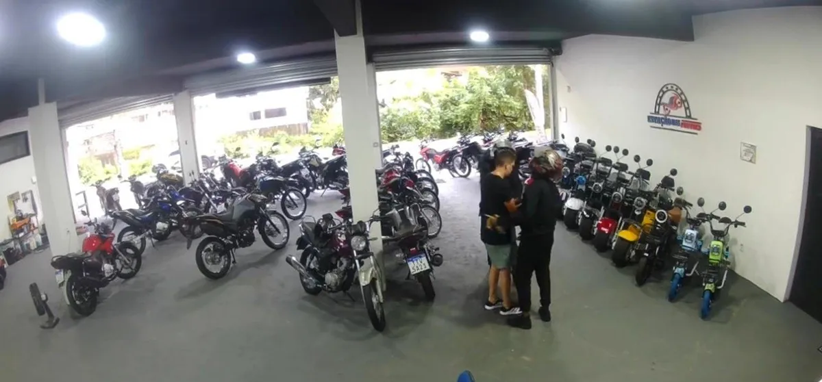 Loja de motos é assaltada em São José do Vale do Rio Preto | G1